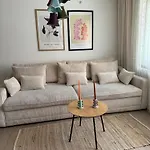 Apartman Doel-parking , 2 Minutes To The