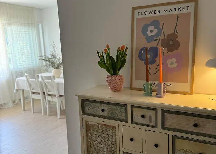 Doel-parking , 2 Minutes To The Split